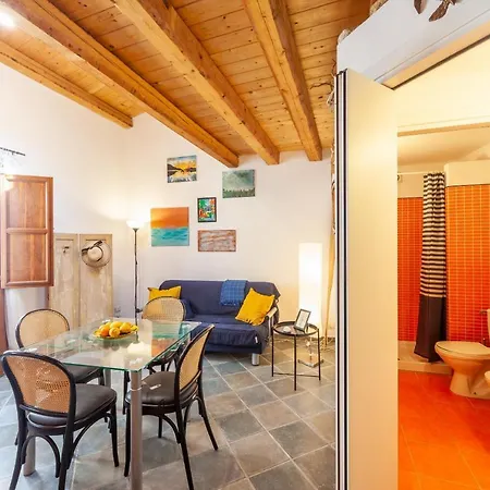 Il Mare In Corte Studio Apartment Syracuse